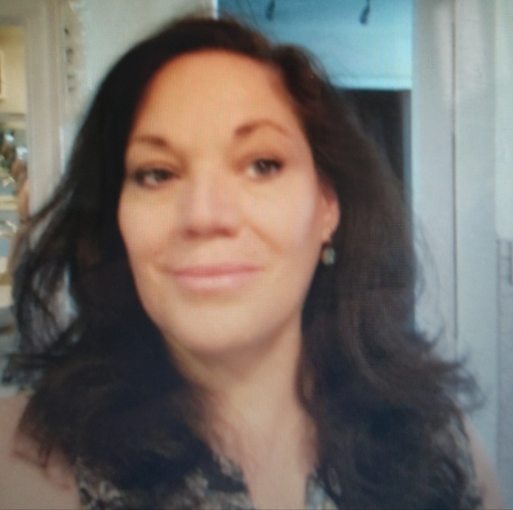Meet your Posher, Cara